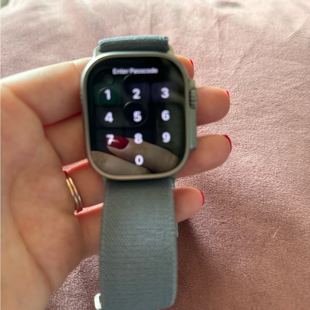 Apple Watch Ultra 49mm - Excellent Condition